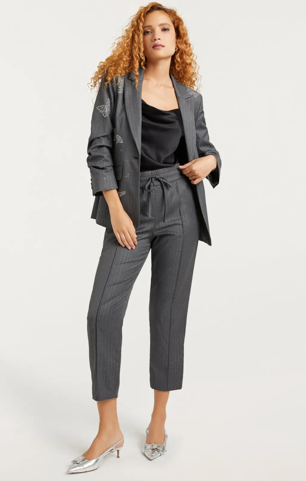 Cinq à Sept Butterflies Embroidered Joan Blazer LurexPinstripePinstripeCharcoal New