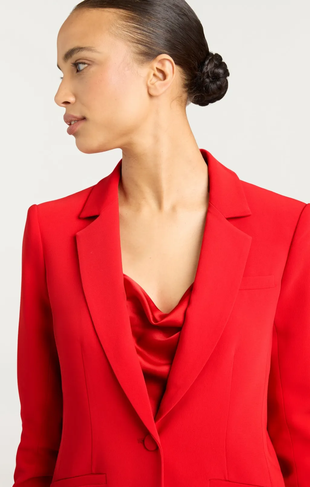 Cinq à Sept Crepe Khloe Blazer CandyApple Hot