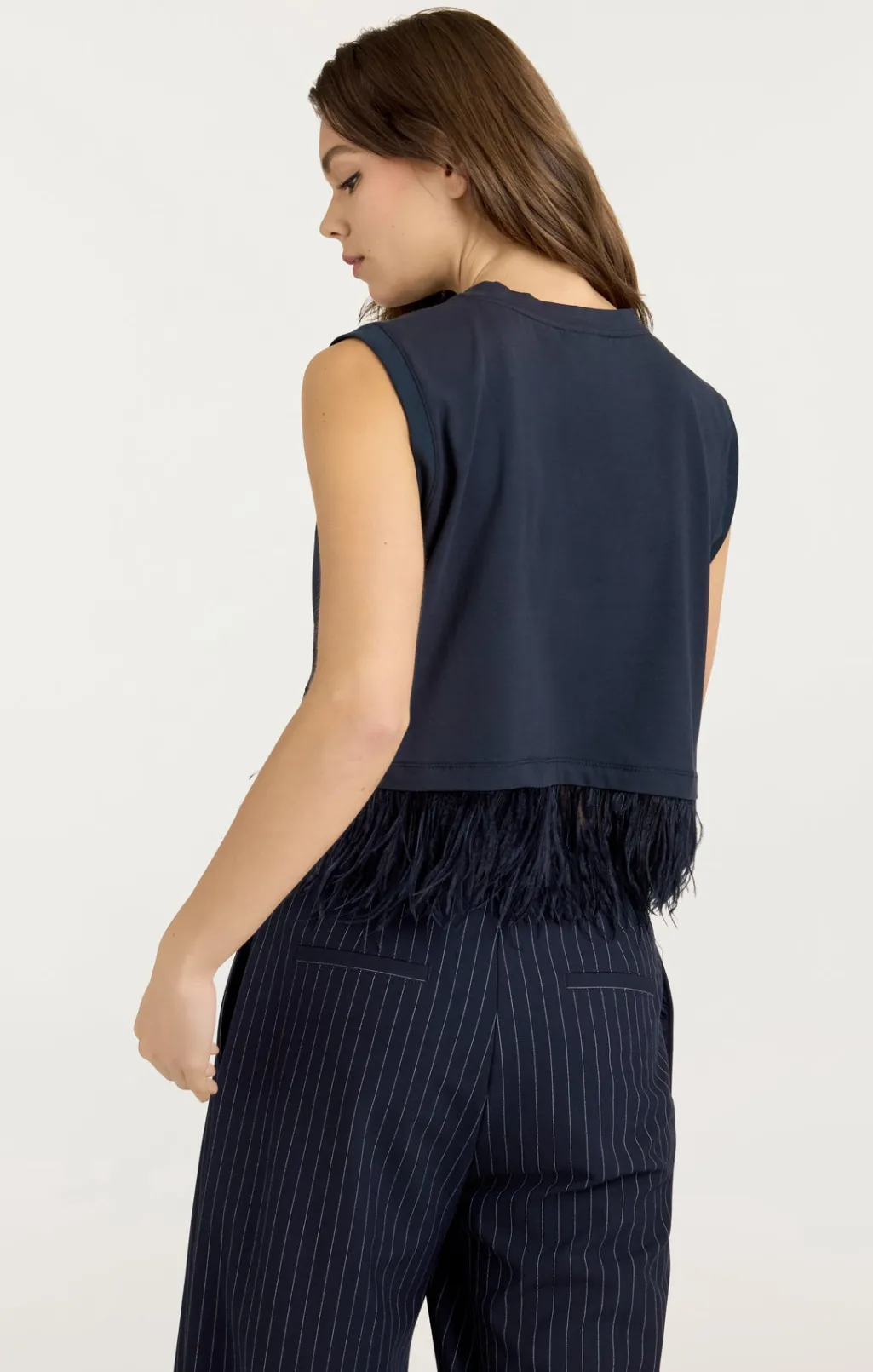 Cinq à Sept Cropped Feather Tee Navy Outlet