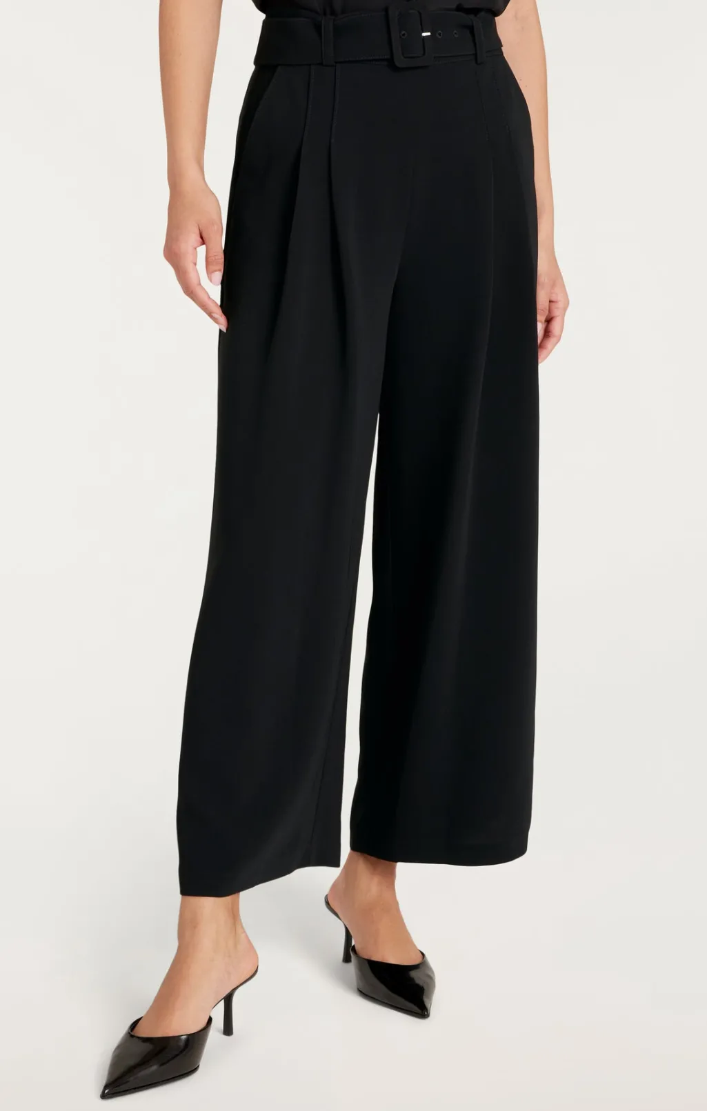 Cinq à Sept Cropped Shauna Pant Black Best