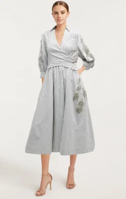 Cinq à Sept Crystal Floral Embellished Camron Dress Ivory/Navy Online
