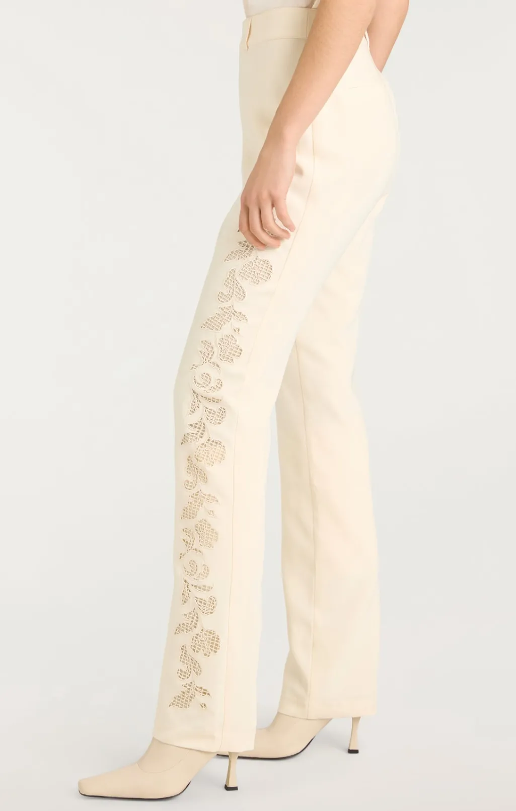 Cinq à Sept Cutout Paisley Embellished Kerry Pant Gardenia Online