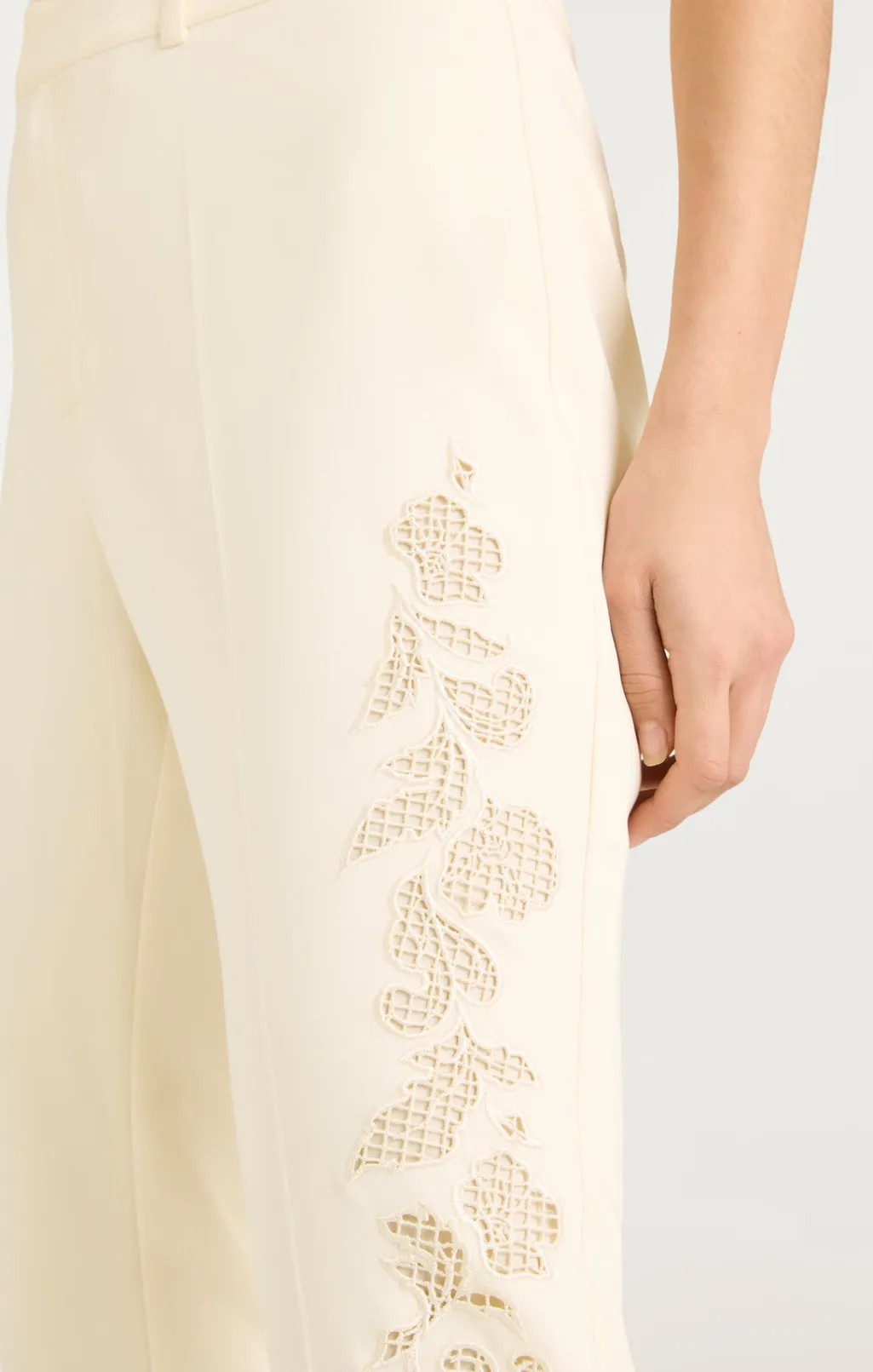 Cinq à Sept Cutout Paisley Embellished Kerry Pant Gardenia Online