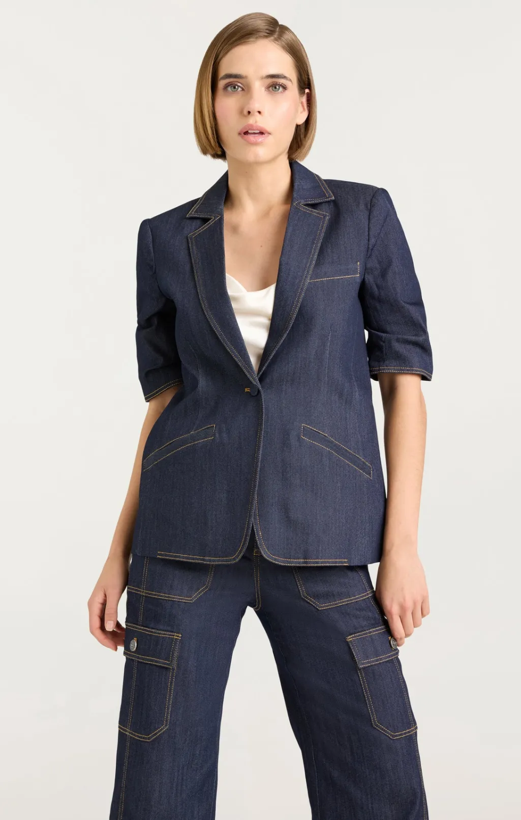 Cinq à Sept Denim Short Sleeve Khloe Blazer Indigo Online