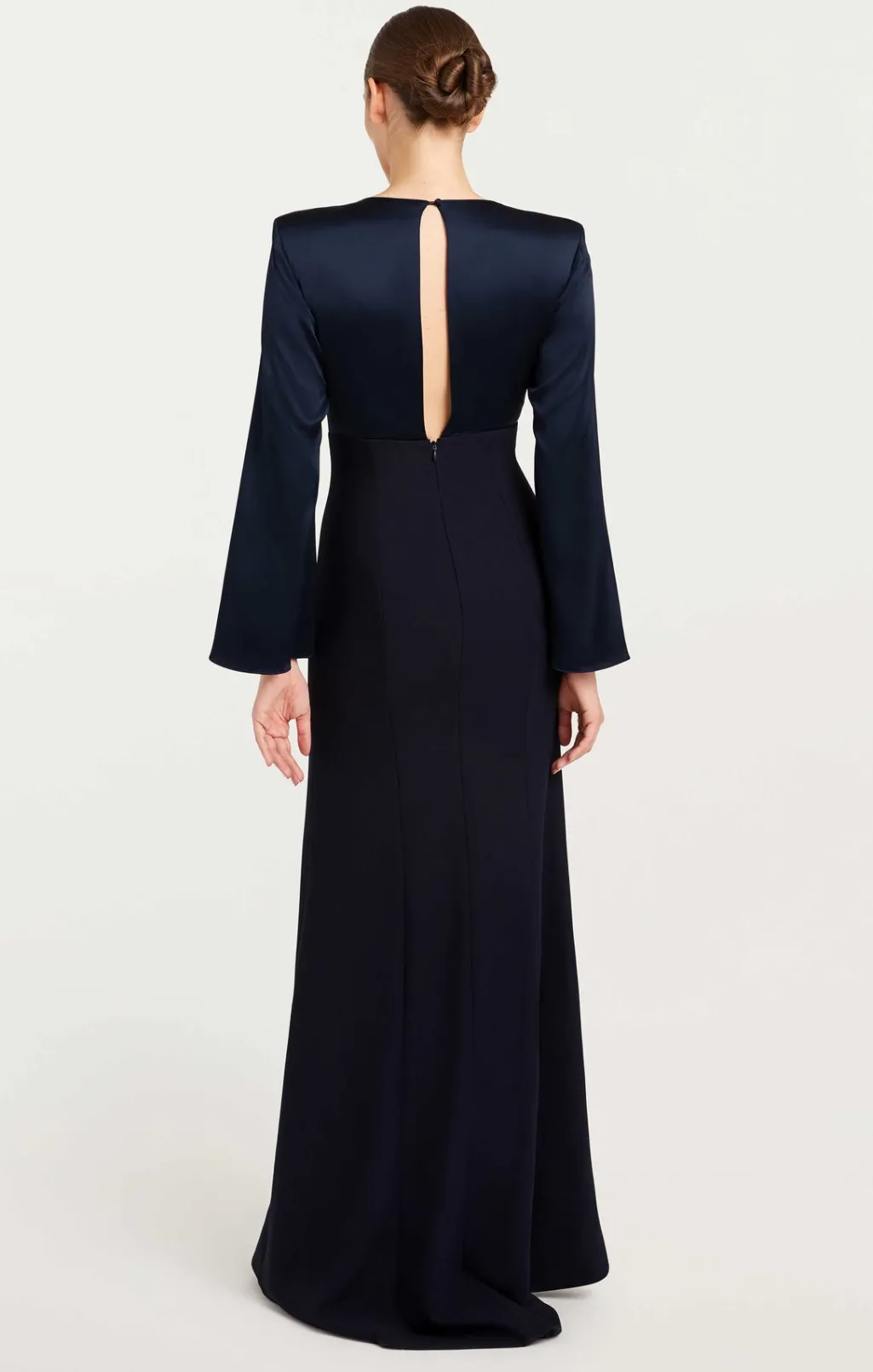 Cinq à Sept Julianne Gown Navy New