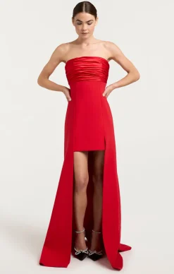 Cinq à Sept Lorella Gown Scarlet New