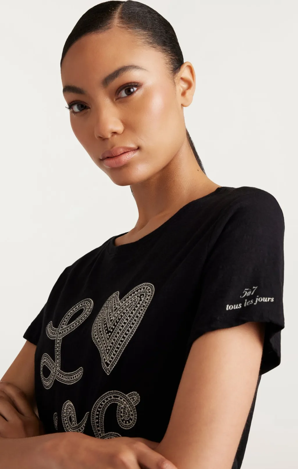 Cinq à Sept Love Heart Tee Black/Plaster Clearance