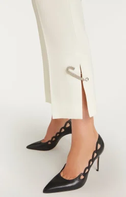 Cinq à Sept Margot Pump Black Best