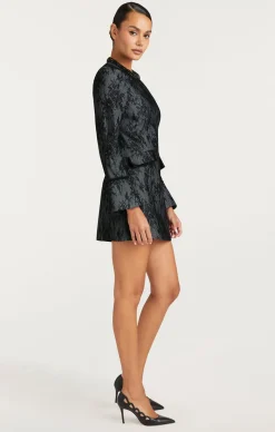 Cinq à Sept Margot Pump Black Best
