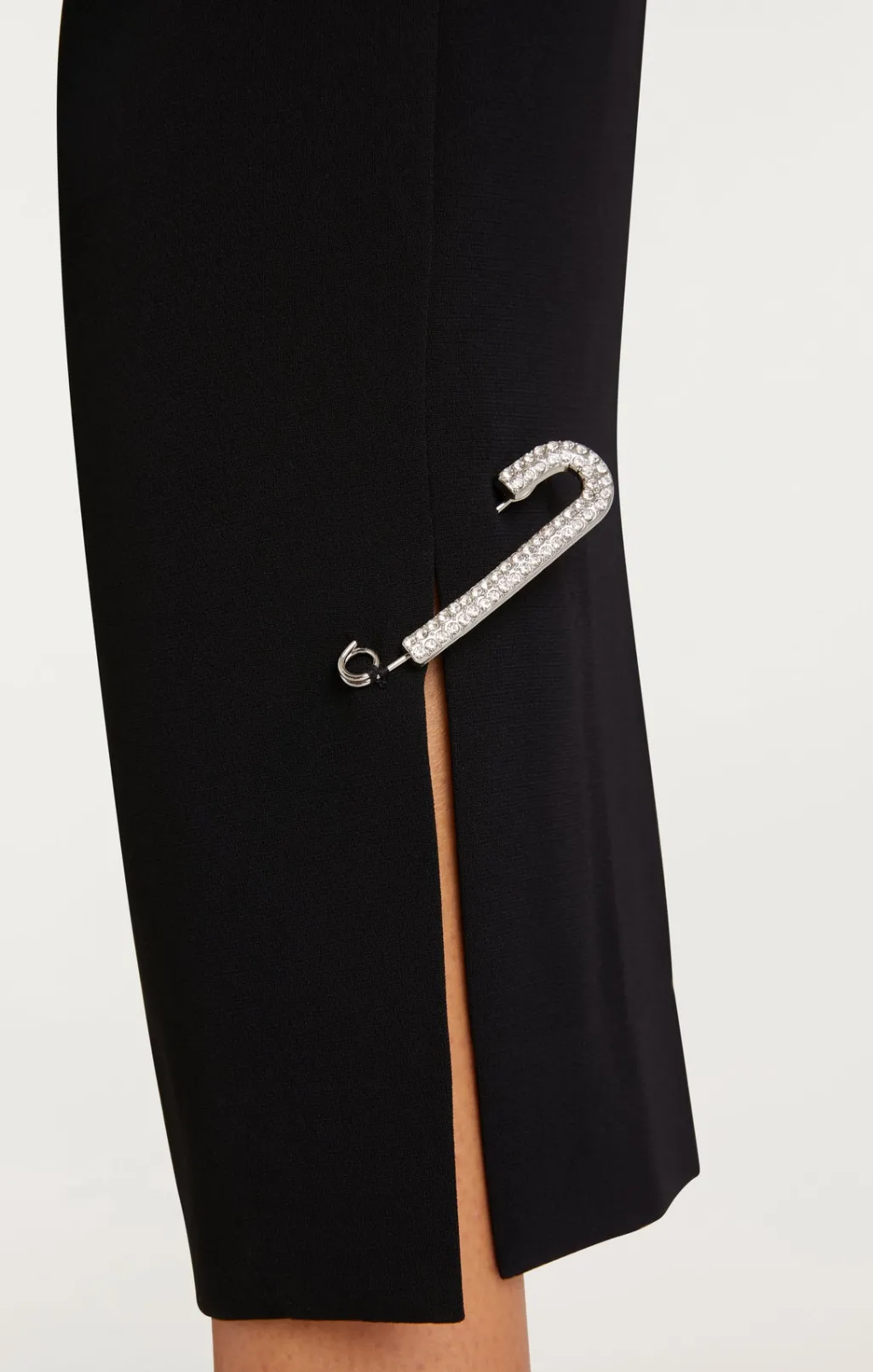 Cinq à Sept Rhinestone Pin Cropped Kerry Pant Black Best
